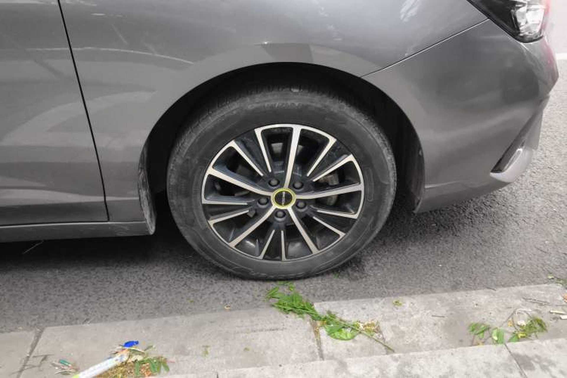 Used Roewe i5 2021 1.5L CVT Platinum Edition Exterior 7