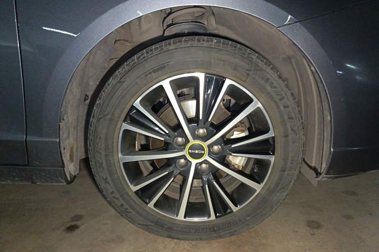 Used Roewe i5 2021 1.5L Manual Diamond Edition Exterior 7