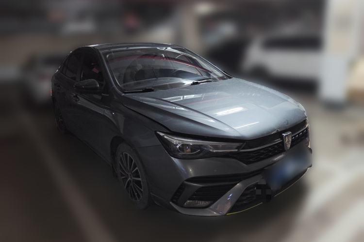 Used Roewe i5 2021 1.5L CVT Diamond Edition Front Right 45 Deg