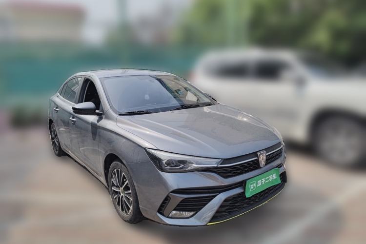 Used Roewe i5 2021 1.5L Manual Platinum Edition Front Right 45 Deg