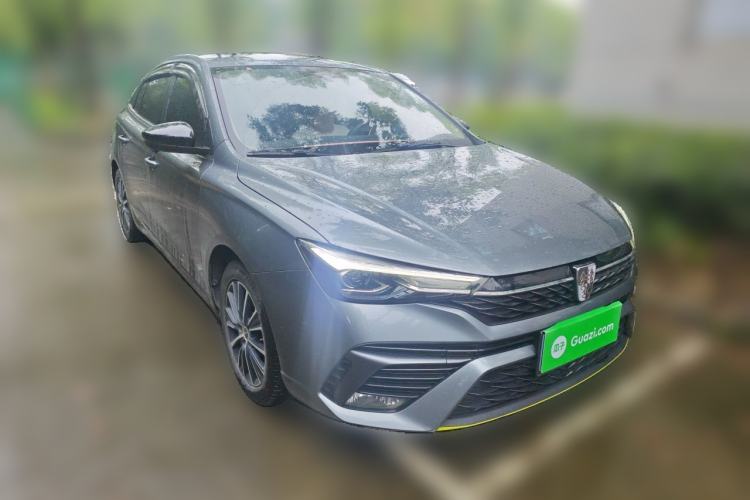 Used Roewe i5 2021 1.5L CVT Diamond Edition Front Right 45 Deg