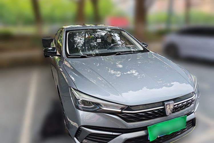 Used Roewe i5 2021 1.5L CVT Starry Edition Front Right 45 Deg