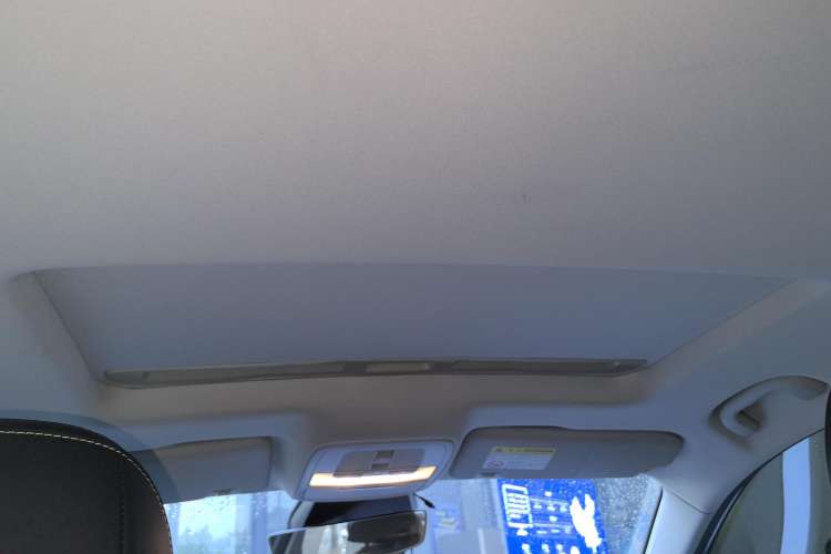 Used Roewe i5 2021 Revised 1.5L CVT Starry Edition Headliner