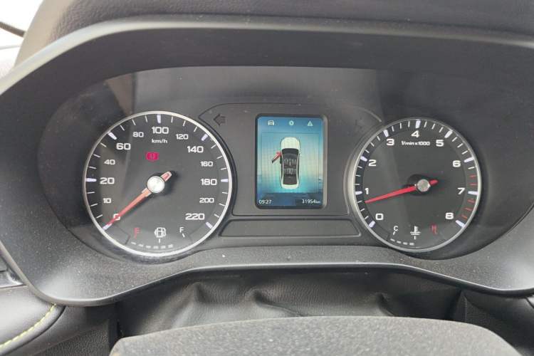Used Roewe i5 2021 1.5L Manual Platinum Edition Instrument Cluster