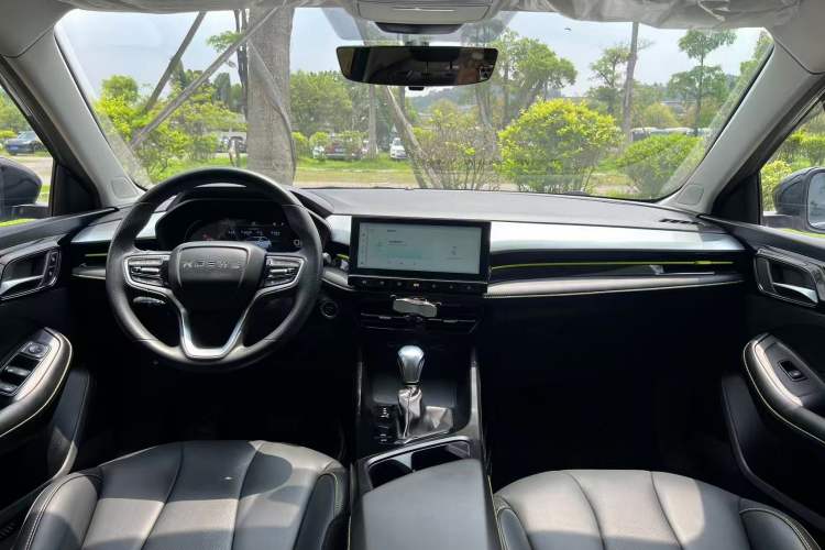 Used Roewe i5 2021 1.5L CVT Diamond Edition Interior 2