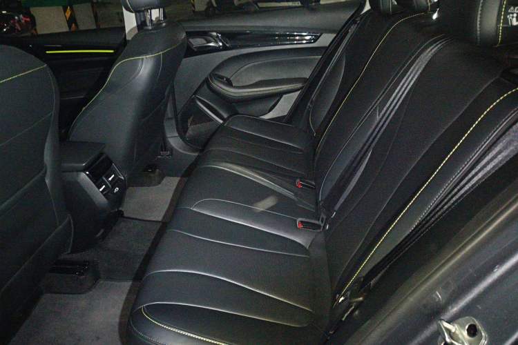 Used Roewe i5 2021 1.5L Manual Diamond Edition Interior 4