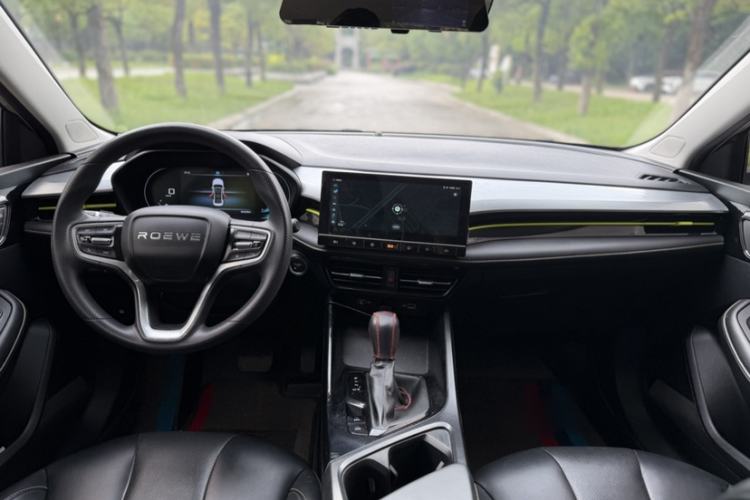 Used Roewe i5 2021 1.5L CVT Diamond Edition Interior 6