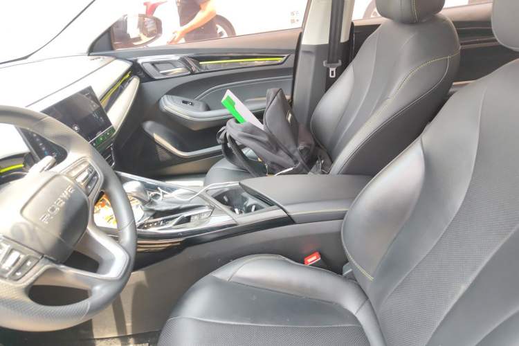 Used Roewe i5 2021 1.5L CVT Diamond Edition Left Front Seat