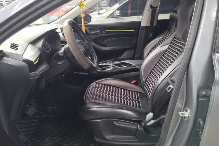 Used Roewe i5 2021 1.5L CVT Platinum Edition Left Front Seat