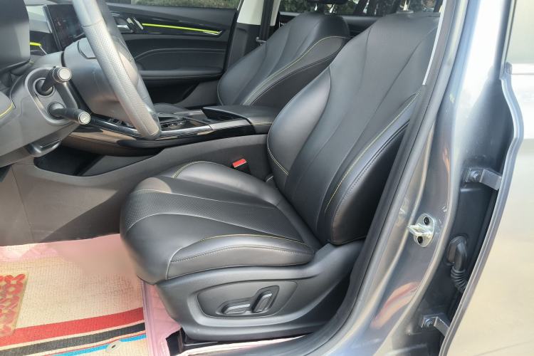 Used Roewe i5 2021 1.5L CVT Starry Edition Left Front Seat