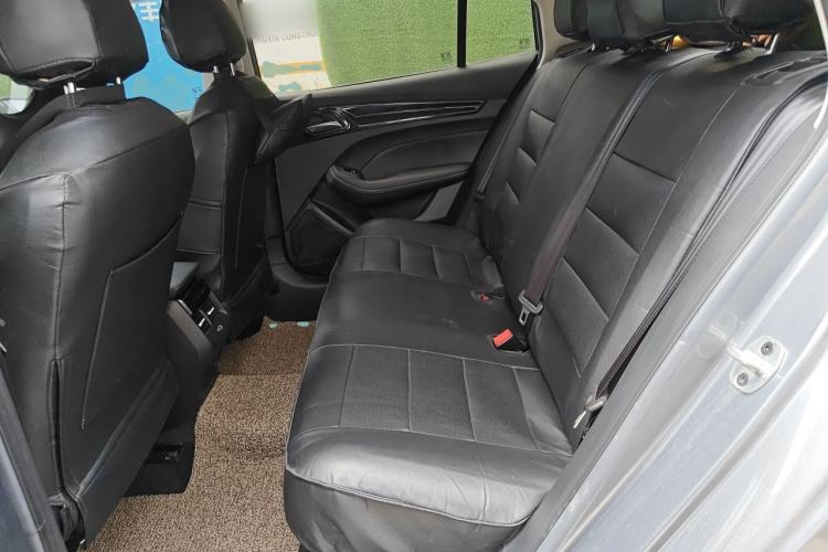 Used Roewe i5 2021 1.5L Manual Platinum Edition Left Rear Seat