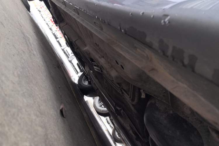 Used Roewe i5 2021 1.5L CVT Platinum Edition Left Side Sill