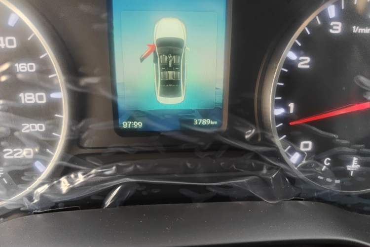 Used Roewe i5 2021 1.5L Manual Platinum Edition Odometer Close Up