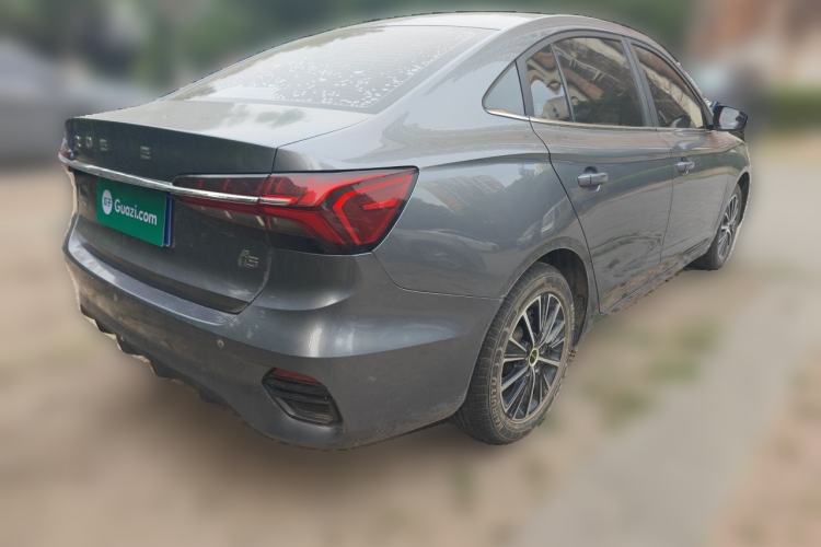 Used Roewe i5 2021 1.5L CVT Platinum Edition Rear Right 45 Deg