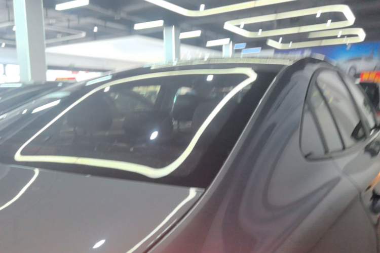 Used Roewe i5 2021 1.5L CVT Black Gold Edition Rear Right 45 Deg