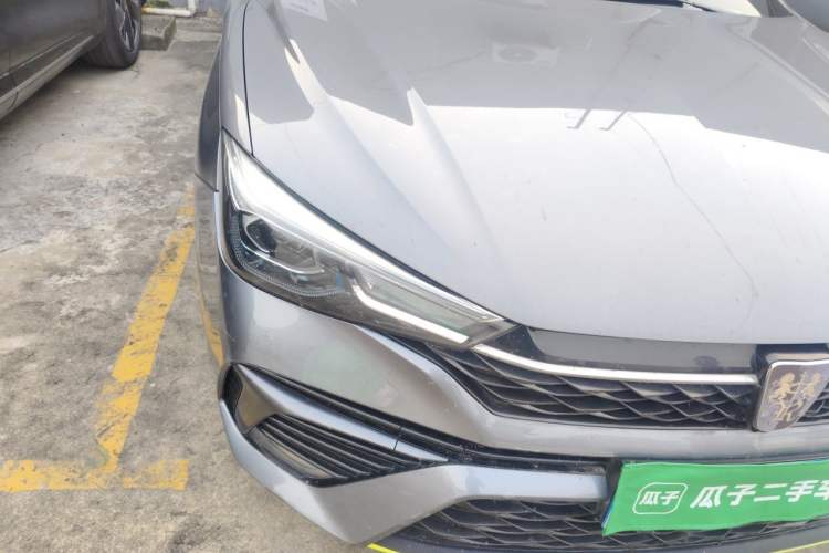 Used Roewe i5 2021 1.5L CVT Starry Edition Right Front Headlight