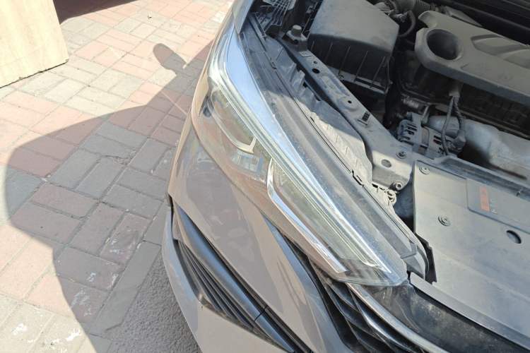Used Roewe i5 2021 1.5L CVT Diamond Edition Right Front Headlight