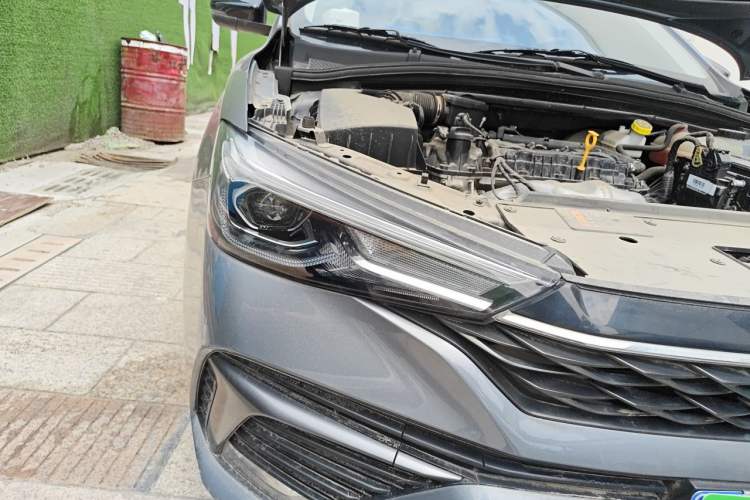 Used Roewe i5 2021 1.5L Manual Platinum Edition Right Front Headlight
