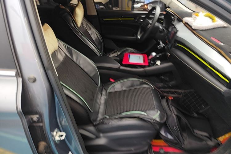 Used Roewe i5 2021 1.5L CVT Diamond Edition Right Front Seat