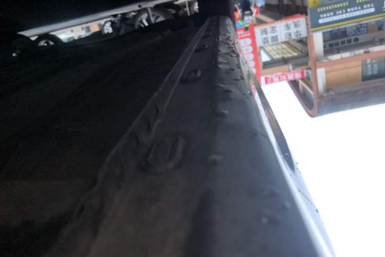 Used Roewe i5 2021 1.5L Manual Platinum Edition Right Side Sill