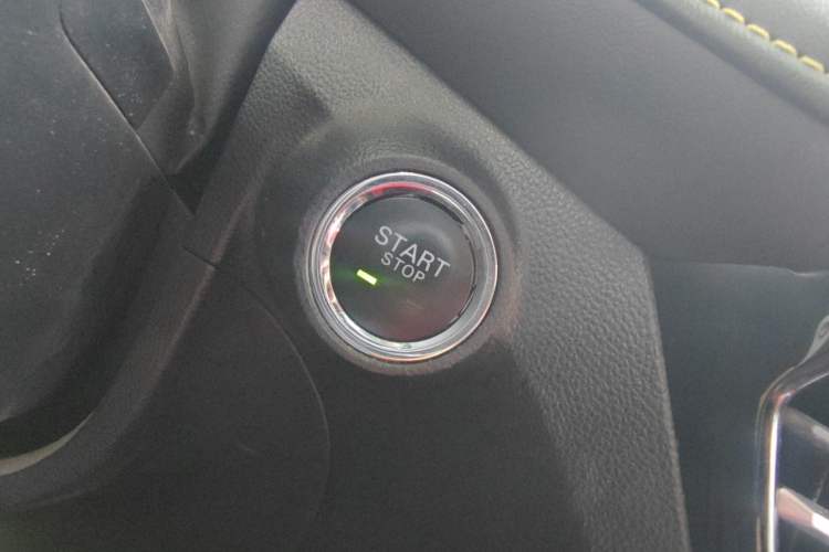 Used Roewe i5 2021 1.5L CVT Diamond Edition Vehicle Key