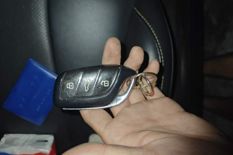 Used Roewe i5 2021 1.5L CVT Diamond Edition Vehicle Key