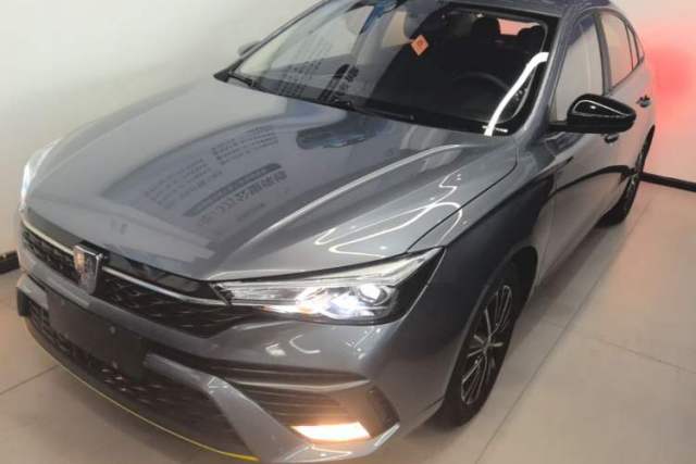 Used Roewe i5 2021 1.5L CVT Black Gold Edition