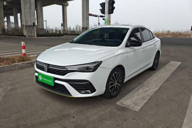 Used Roewe i5 2021 1.5L CVT Black Gold Edition