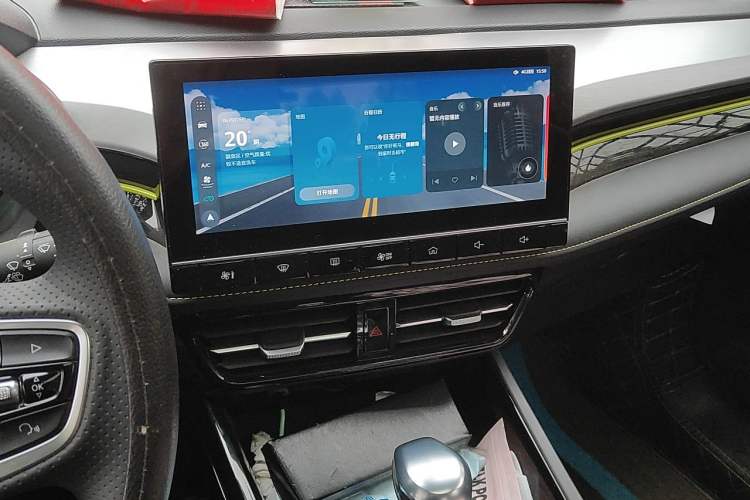 Used Roewe i5 2021 1.5L CVT Diamond Edition Audio And AC Panel