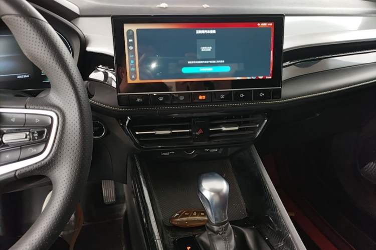 Used Roewe i5 2021 1.5L CVT Diamond Edition Audio And AC Panel