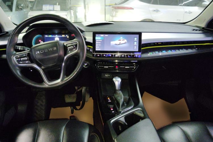 Used Roewe i5 2021 Revised 1.5L CVT Starry Edition Center Console