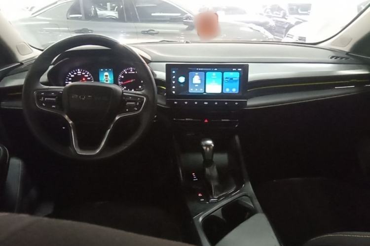 Used Roewe i5 2021 1.5L CVT Platinum Edition Center Console