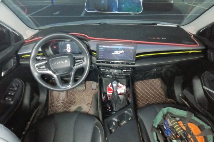 Used Roewe i5 2021 1.5L CVT Diamond Edition Center Console