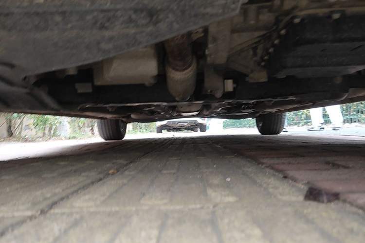 Used Roewe i5 2021 1.5L CVT Diamond Edition Chassis Front