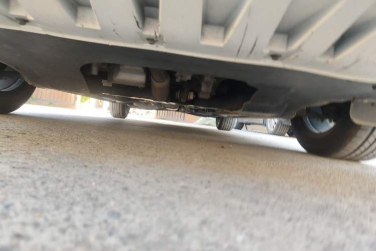 Used Roewe i5 2021 1.5L Manual Platinum Edition Chassis Front