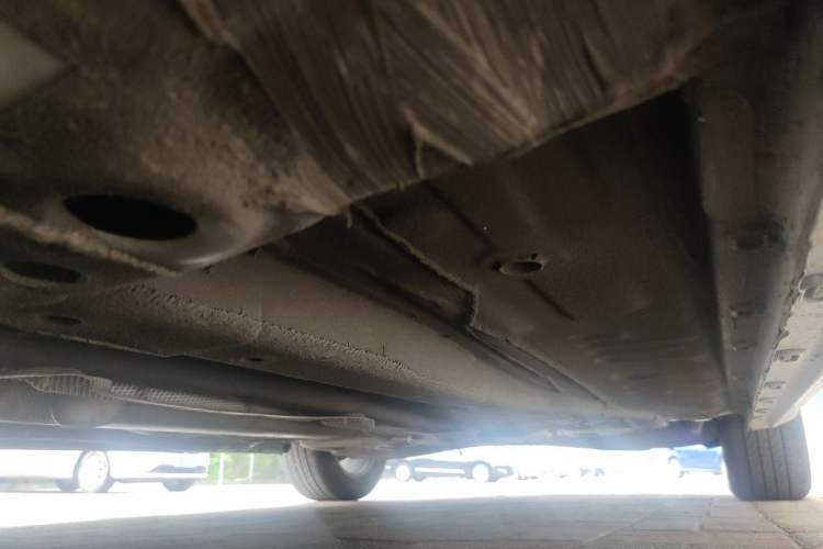 Used Roewe i5 2021 1.5L Manual Diamond Edition Chassis Front Left