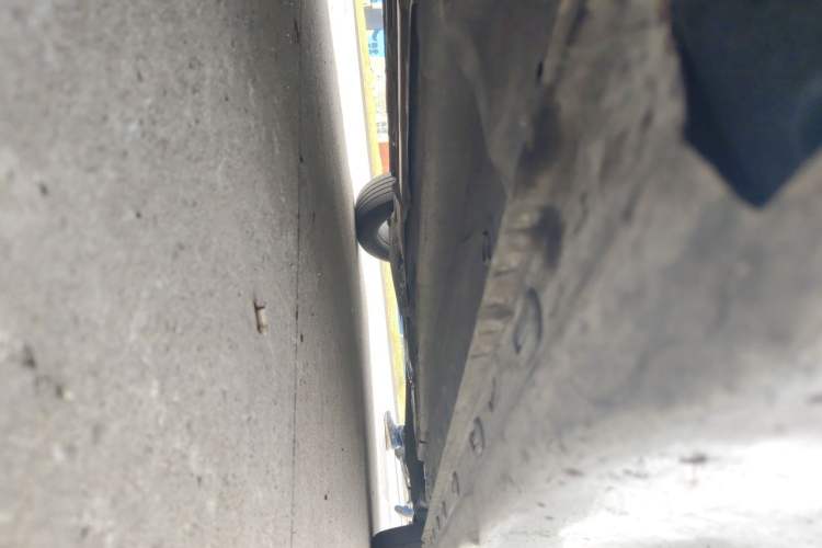 Used Roewe i5 2021 1.5L CVT Platinum Edition Chassis Front Left
