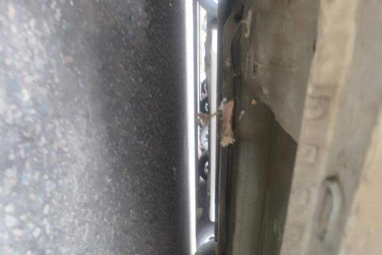 Used Roewe i5 2021 1.5L CVT Platinum Edition Chassis Front Left