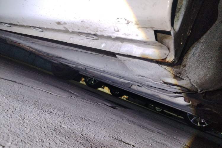 Used Roewe i5 2021 1.5L CVT Starry Edition Chassis Front Right
