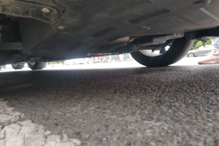 Used Roewe i5 2021 1.5L CVT Diamond Edition Chassis Front Right