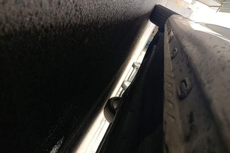 Used Roewe i5 2021 1.5L CVT Platinum Edition Chassis Front Right