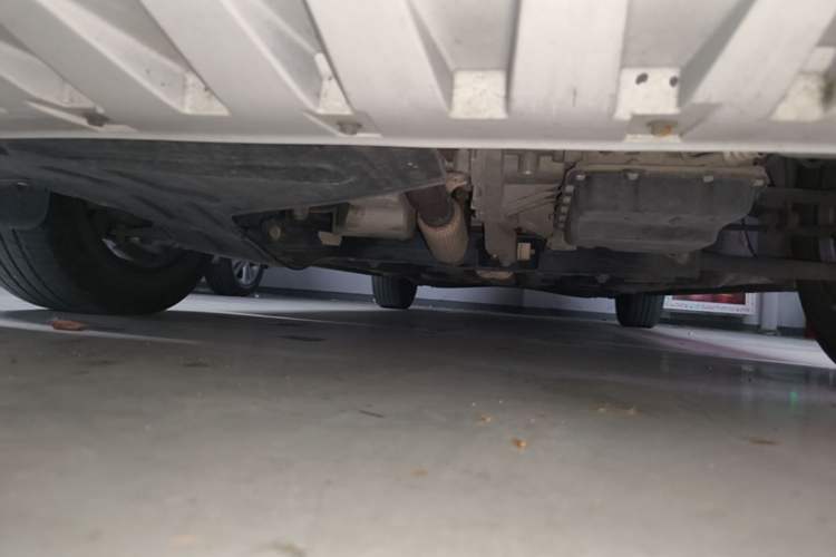 Used Roewe i5 2021 1.5L CVT Starry Edition Chassis Front