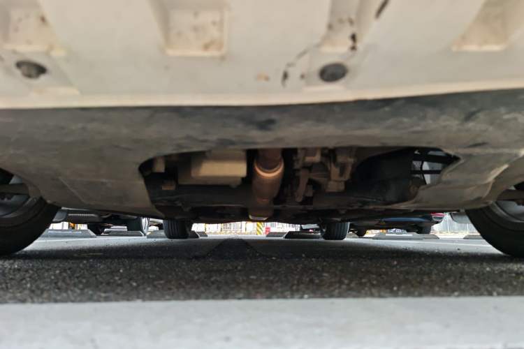 Used Roewe i5 2021 1.5L Manual Platinum Edition Chassis Front