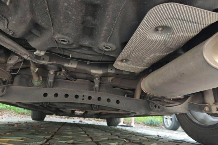 Used Roewe i5 2021 1.5L CVT Platinum Edition Chassis Rear
