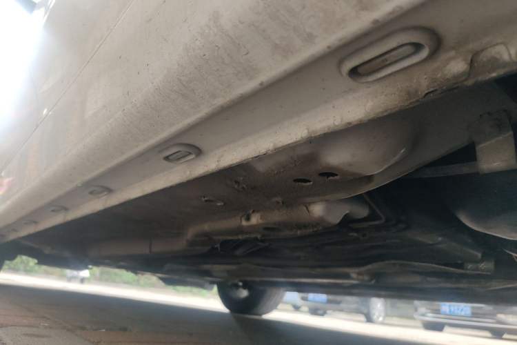 Used Roewe i5 2021 1.5L Manual Diamond Edition Chassis Rear Left