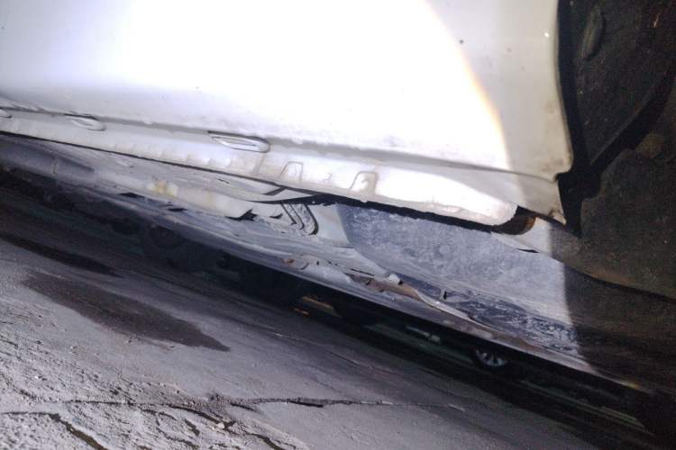Used Roewe i5 2021 1.5L CVT Starry Edition Chassis Rear Left