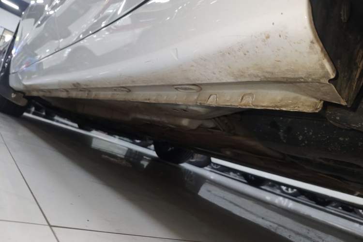 Used Roewe i5 2021 1.5L CVT Diamond Edition Chassis Rear Left