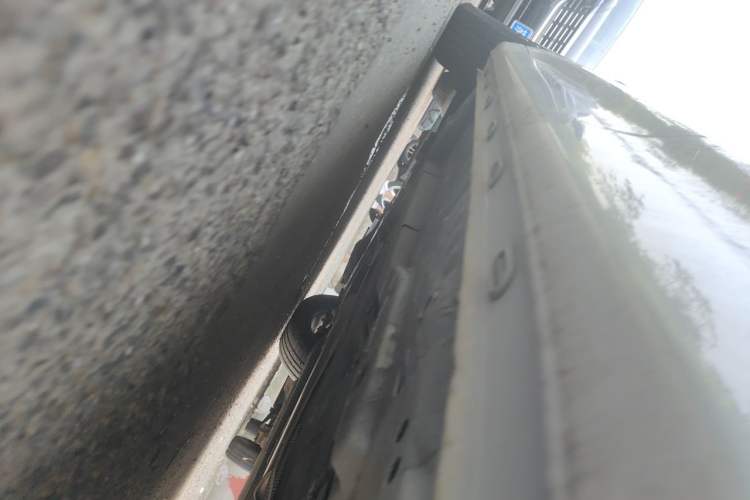 Used Roewe i5 2021 1.5L CVT Platinum Edition Chassis Rear Left