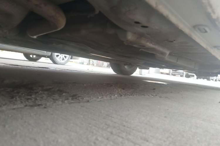 Used Roewe i5 2021 1.5L CVT Platinum Edition Chassis Rear Right