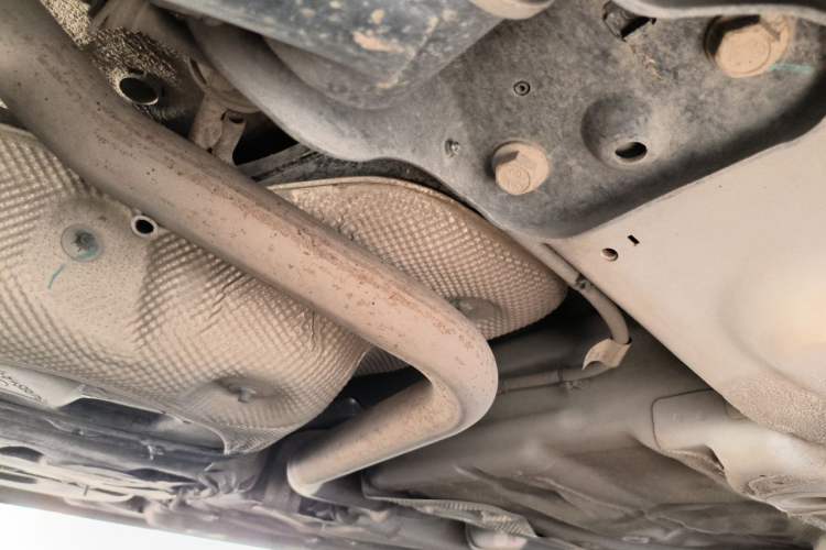 Used Roewe i5 2021 1.5L CVT Platinum Edition Chassis Rear Right